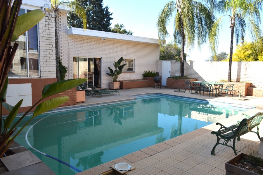 3 Bedroom Property for Sale in Wilkoppies North West